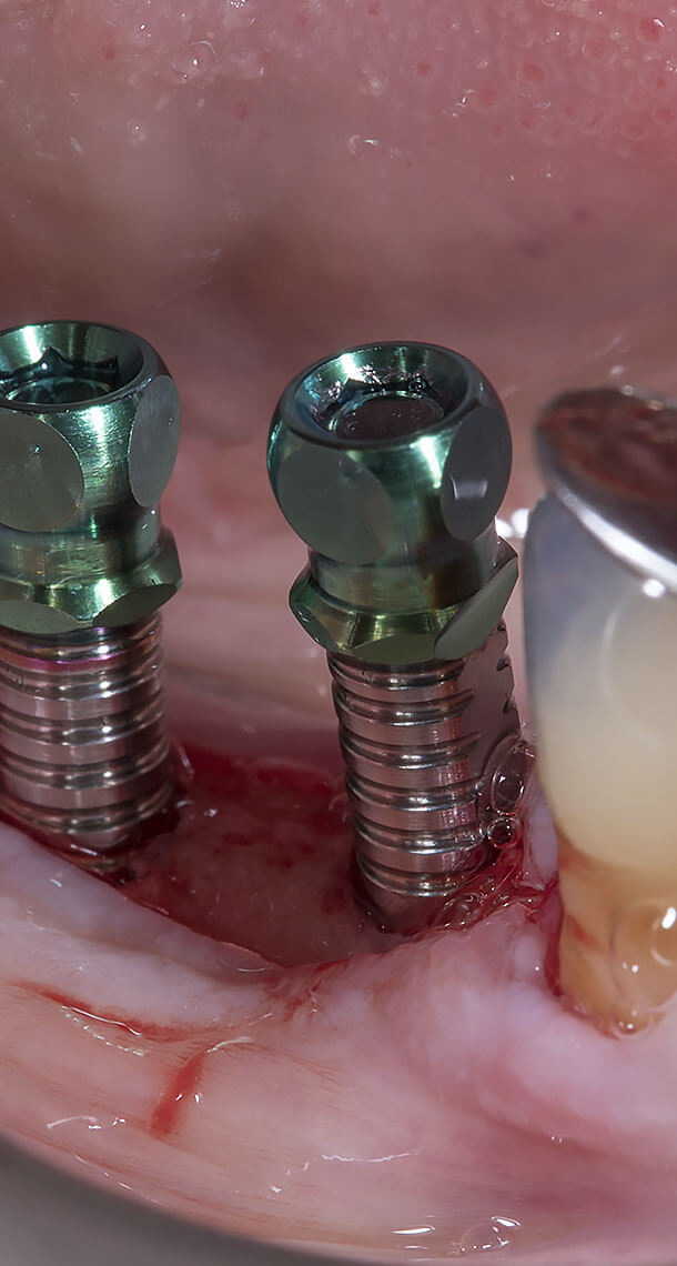 MR CLINICA DENTÁRIA